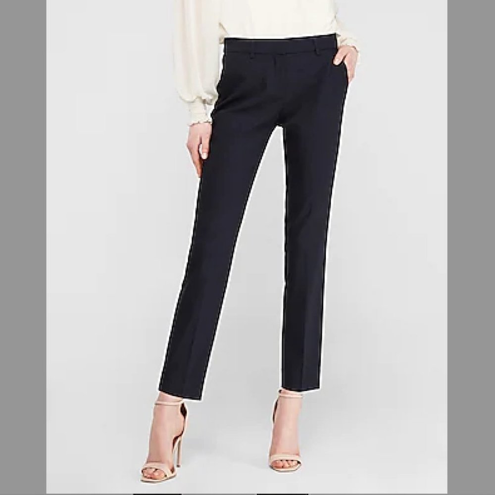 Express Columnist Mid Rise Ankle Pants Size 4 Black - Lightly worn